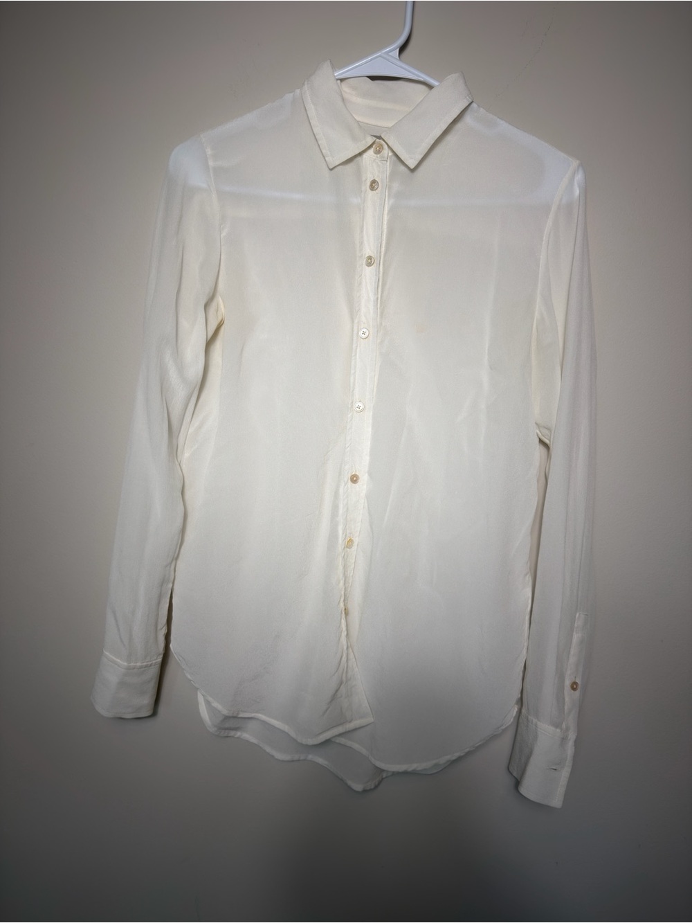 Everlane washable Clean Silk Shirt, off white, size 0